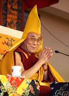Ngaye Tsewe Lama 献给嘉瓦任波切的歌